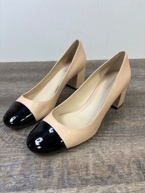 Cole Haan Nude & Black Cap Toe Block Heel Pumps Size 7.5B Classic Chic